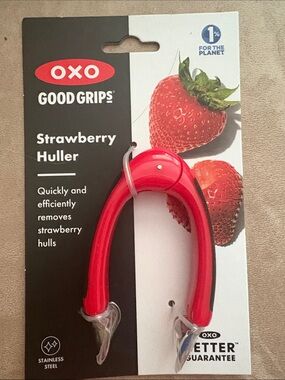 Oxo Good Grips Strawberry Huller - Red